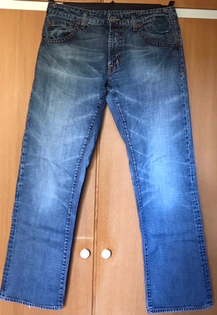 Guess jeans, blue embroidery