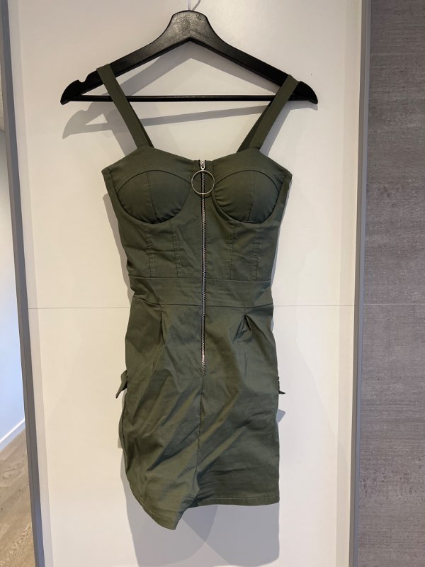 Armygrøn jumpsuit