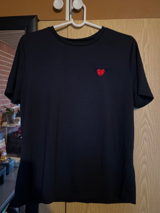 T-shirt med rødt hjerte Shein